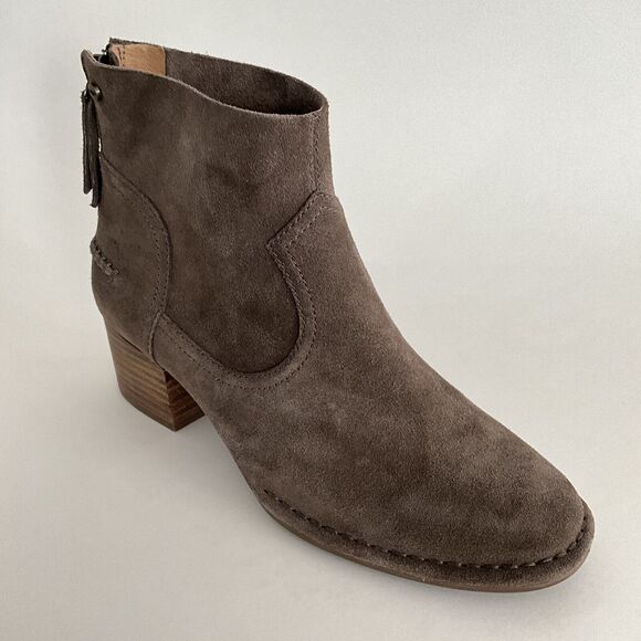 UGG Bootie Women 6M Brown Suede Short Ankle Boots Stacked Heel - Picture 10 of 12